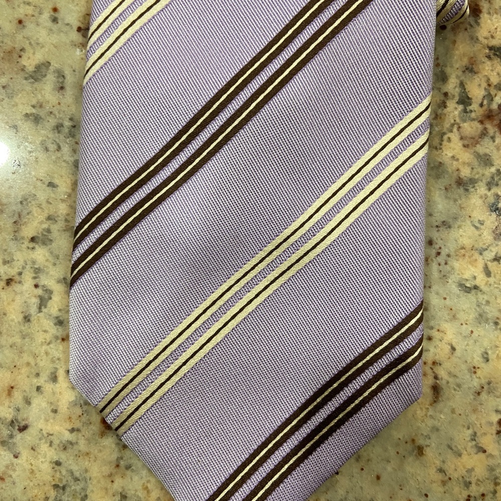 Almost New Purple Tie Great Condition